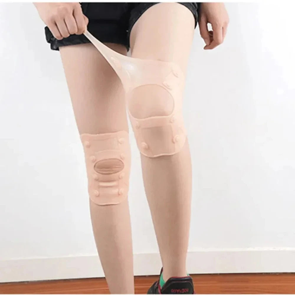 Therapeutic knee strap with magnets for mobility aid